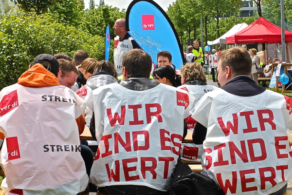 Große Beteiligung an Streiks bei Amazon in Leipzig