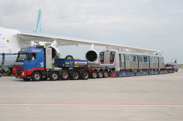 airport_antonov_26_05_2009_11_32_01_8615