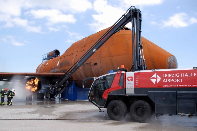 Feuerwehr-Pin Rosenbauer Panther - Detailreicher Anstecker Für Echte Feuerwehr-Fans