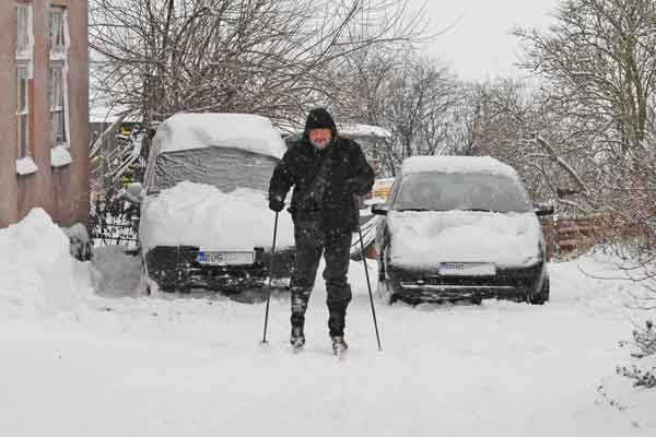 Auf Rügen muss man im Winter einfallsreich sein - Fortbewegung alternativ bei Schnee
