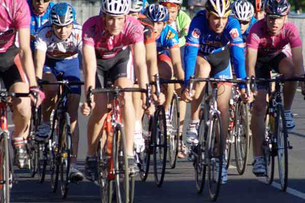 Einschränkungen im Linienverkehr in Zwenkau wegen Radrennen “neuseen-classics“    