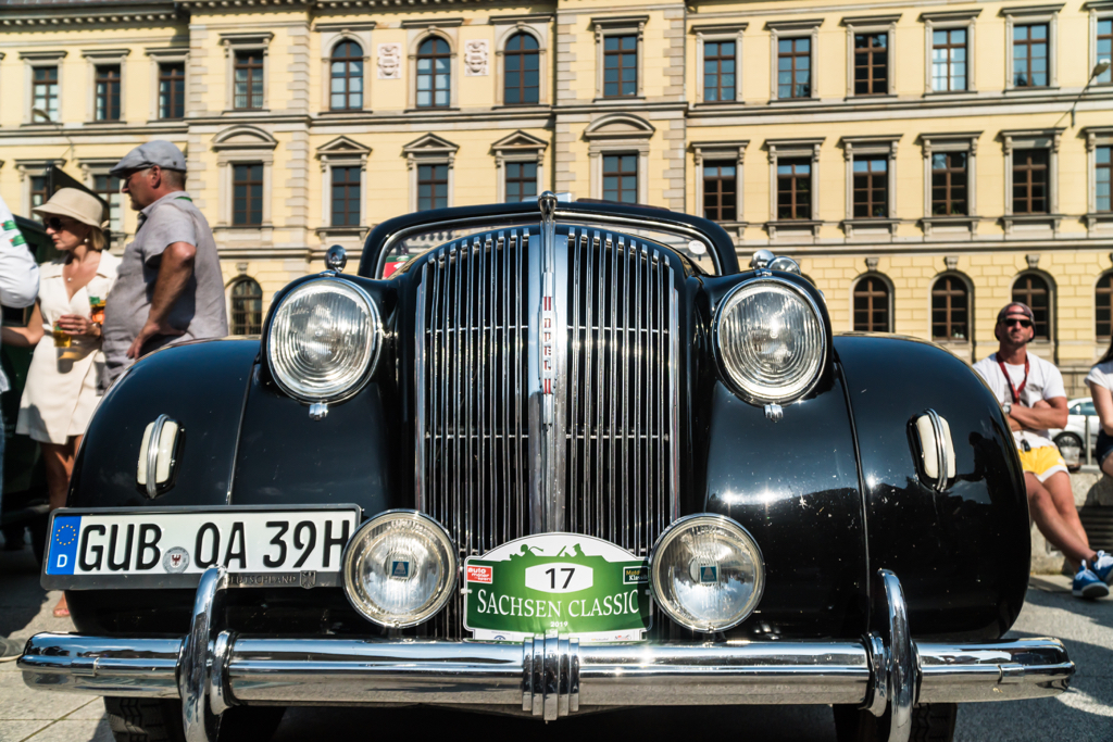 17. Sachsen Classic - von Dresden nach Leipzig mit historischen Autos