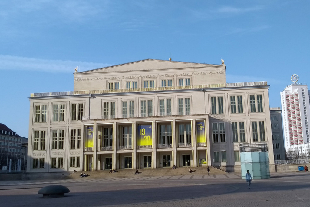 Stadt Leipzig öffnet kommunale Impfstelle in der Oper